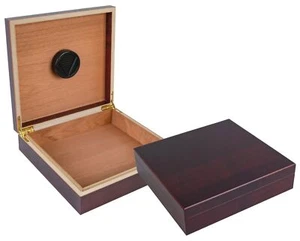 Prestige Import Group Chateau Cigar Humidor (Cherry) 20 Cigar Capacity - Picture 1 of 9
