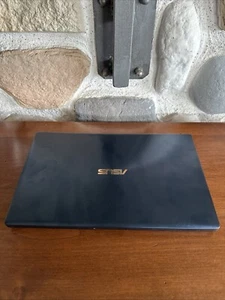 asus zenbook 13 ux334f - Foto 1 di 4