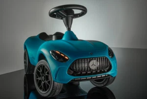 *UFFICIALE* MERCEDES-BENZ AMG GT B66962013 MACCHINA A SPINTA BAMBINI - Foto 1 di 5