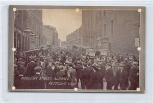 JUDAICA - England - LONDON - Petticoat Lane - Jewish quarter - Middlesex Street - Picture 1 of 2