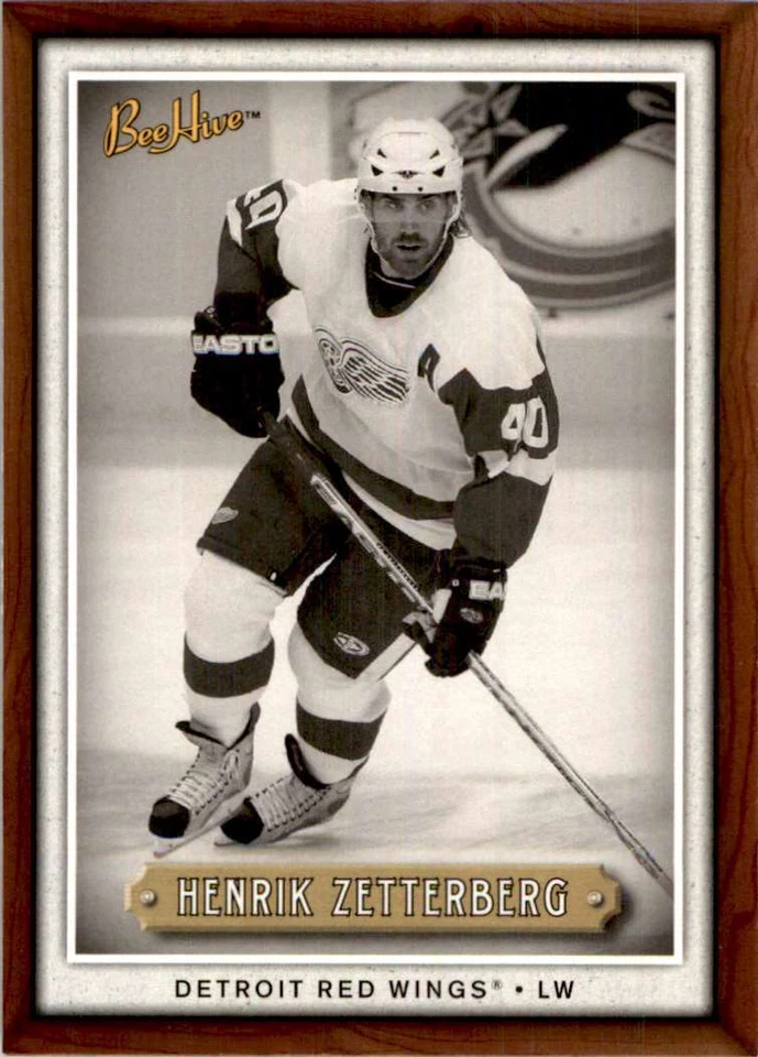 2006-07 Upper Deck Beehive Wood Henrik Zetterberg #64 - Image 1 of 2