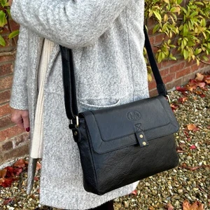 Rowallan Black Leather Handbag, Shoulder Bag, Cross Body Bag - Picture 1 of 8