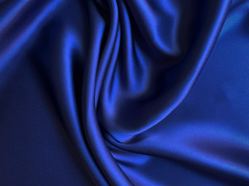 100 % Seide Crepe Satin - nachtblau, Top Qualität Meterware ca. 114 cm breit - Bild 1 von 1