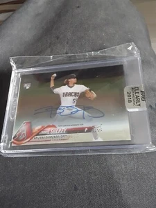 Jimmie Sherfy SP Auto Rookie L.A. Dodgers 2018 Topps Clearly... - Picture 1 of 2