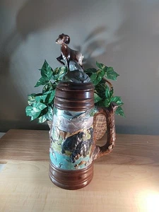 De colección Grande 1977 Tema de Vida Silvestre Hecho a Mano, Piedra Cerámica Pintada a Mano con Tapa/Mango  - Imagen 1 de 22