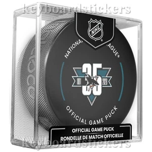 2025-26 San Jose Sharks 35 Aniversario Juego Oficial Puck con Cubo - PREVENTA - Imagen 1 de 5