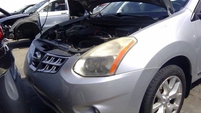 Driver Left Headlight Xenon HID Fits 11-12 ROGUE 486758 - Image 1 of 4