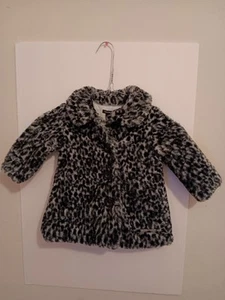 Calvin Klein, infant girls black gray cheetah furry jacket 12 months NWT $69 - Picture 1 of 8