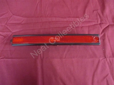 NOS OEM Chevrolet Cavalier Z24 Rear Side Marker 1991 - 1994 Red Lens - Image 1 of 4