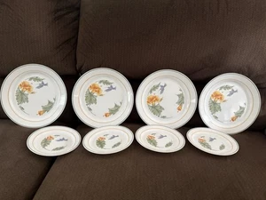 CORELLE 'HUMMINGBIRD' 4~10.25 DINNER PLATES W/HIBISCUS ON PURE WHITE & 4 Dessert - Picture 1 of 5