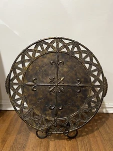 Round FLEUR DE LIS Plaque Sign Home Decor With Metal Stand - Picture 1 of 10