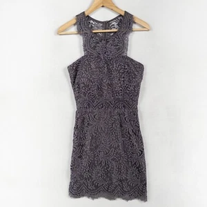 Charlotte Russe Kleid Gr. Medium grau Spitze Etui wattierte Brust ärmellos NEU - Bild 1 von 8