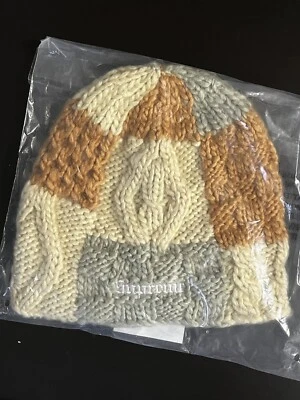 Supreme SS25 блок трикотажа Beanie ручной вязки поли желтовато-коричневый коричневый один размер новый в руке - Изображение 1 из 3