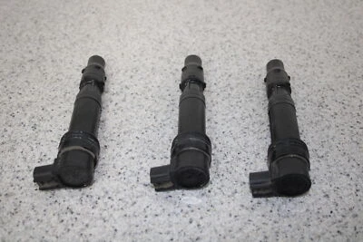 Triumph Daytona 675 2013 ABS OEM bobinas de encendido bobina tapas de bujía Foto 1 de 4