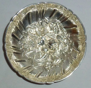 S Kirk & Son Repousse Sterling Nut Dish Ball Feet (4 3/4") - Picture 1 of 7