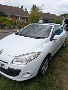 Renault Megane Dynamique Tome Tom VVT - Picture 1 of 24