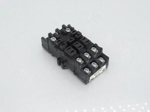 CUSTOM CONNECTOR ST11-PC RELAY SOCKET - Picture 1 of 3