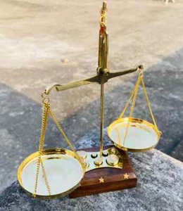 Wiegen Apothekerwaage Balance Waage mit 7 Gewichten Messing Antik - Bild 1 von 7
