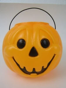 Vintage allgemeine Schaumkunststoffe Halloween Kürbis Süßigkeiten Eimer Blasform USA 10" - Bild 1 von 6