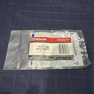 Ford OEM2012-18 Focus Escape  A/C Refrigerant Line O-Ring 1W1Z-19E889-P YF-37128 - Bild 1 von 2