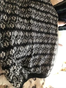 United Colors Of Benetton Black White Pull On Comfy Lined Shetland Wool Skirt - Picture 1 of 11