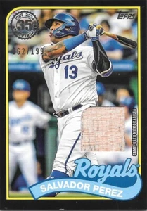 2024 Topps Serie 2 Salvador Pérez Negro 1989 Topps Béisbol Reliquia #/199 - Imagen 1 de 1