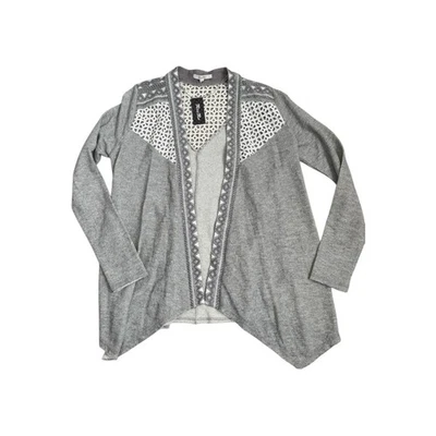 Cárdigan Miss Me Mujer Gris Frente Abierto Tejido Crochet Detalle Plumero S Nuevo con Etiquetas Foto 1 de 4