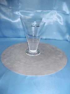 Neu Lalique Bourgueil 4 1/2 Zoll Cordial Kristall Bargeschirr Frankreich signiert Glaswaren - Bild 1 von 7
