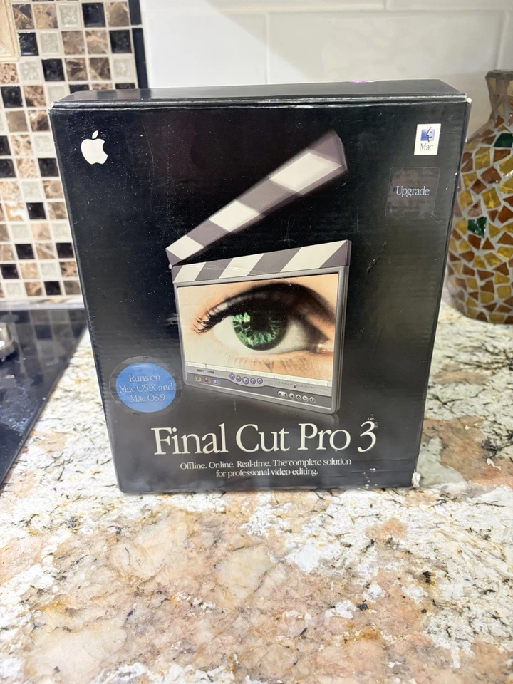 Apple Final Cut Pro 3 2001 RETAIL Completo En Caja Mac OS9/OSX Retirado con Series Foto 1 de 4