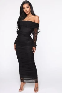 Fashion Nova Ruched Maxi Dress Sz Medium Black - Picture 1 of 3