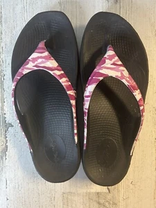 Oofos "Oolala" sandali infradito/tanga donna 9, EUR 40 nero rosa - Foto 1 di 5