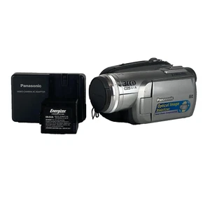 Panasonic 3CCD PV-GS320 MiniDv Mini Dv Camcorder VCR Player W Charger - Picture 1 of 8