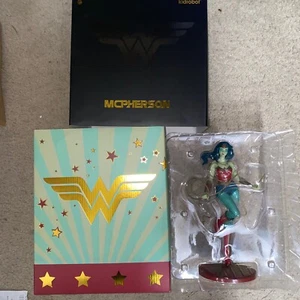 NEW SEALED TARA MCPHERSON KIDROBOT WONDER WOMAN 11" VINYL FIGURE ART - Picture 1 of 6