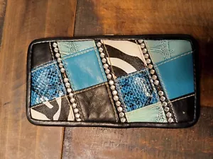 Nueva Cartera Azul Estrás Claires Zebra - Imagen 1 de 4