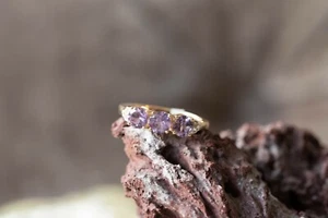 Mahenge Spinel & Diamond 9k Gold Ring - Picture 1 of 1