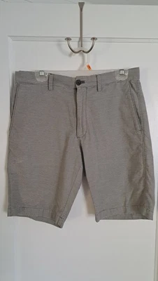Mens Banana Republic Striped Shorts, Size 32 - Image 1 of 2