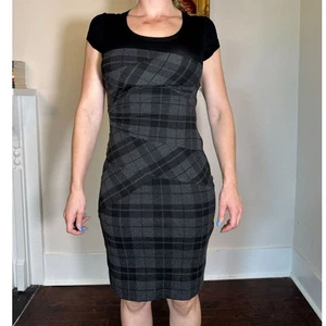 Vestido escolar a cuadros Y2K BCBGMaxazria talla 4 - Imagen 1 de 5