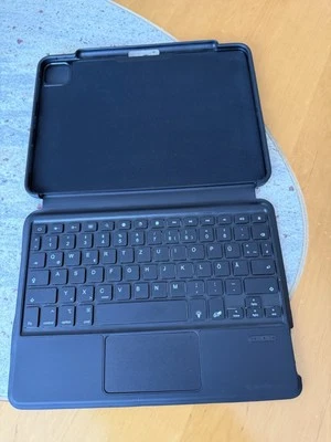 Tastatur mit Beleuchtung für iPad Pro 11“ (2021  - Bild 1 von 4