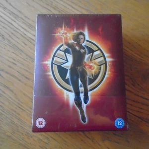 Captain Marvel Collectors Edition Steelbook 3D + 2D Blu-Ray UK w Slipcase NEW - Imagen 1 de 6