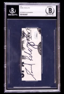 Daniel Radcliffe "Harry Potter" Signed 2x4 Cut - Beckett and JSA Authenticated - Picture 1 of 2