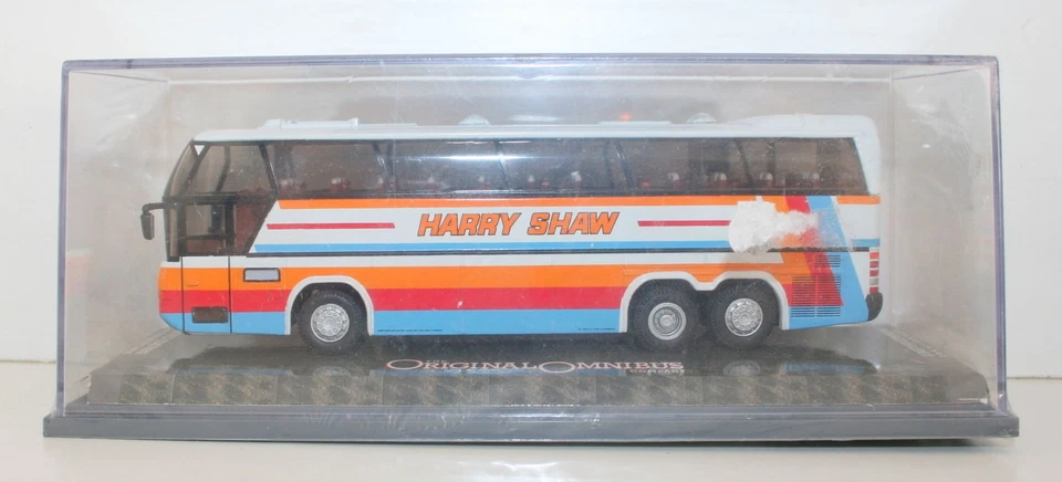 Corgi 1/76 Scale Bus OM44203 - Neoplan Cityliner - Harry Shaw - Image 1 of 1