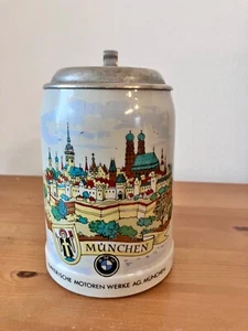 Bierkrug mit Zinndeckel 0,5L BMW Bayerische Motorenwerke AG München Vintage - Bild 1 von 2