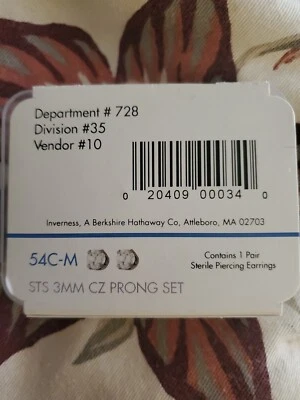 Pendientes Piercing Inverness 54c M Sts 3mm Cz Juego de Puntas Seril Conjunto de Piercing Nuevo Foto 1 de 2