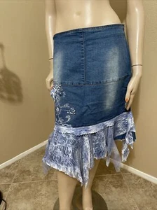 Women’s Blue Denim Cotton Casual Bead Embroidered Boho Size L( 8-10) Skirt 3305 - Picture 1 of 11