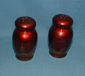 VINTAGE JAPANESE SCENE GLASS SALT & PEPPER SHAKERS SET - USED - Picture 1 of 3