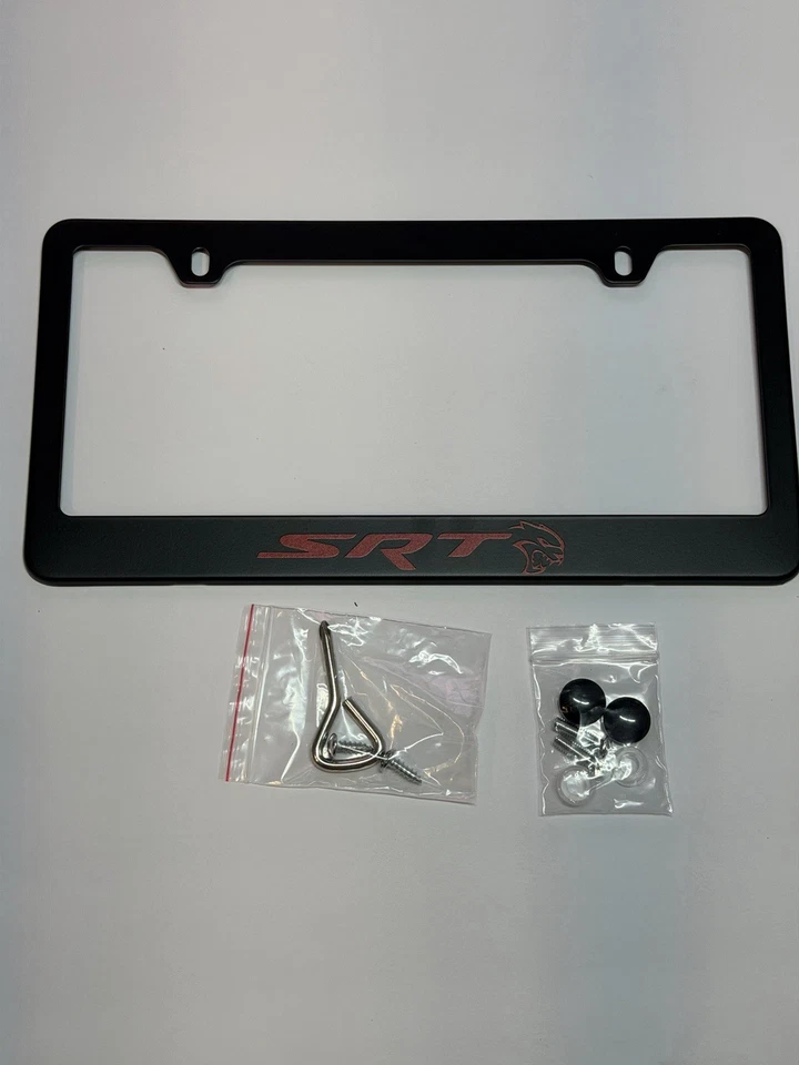 marco matrícula Dodge SRT Foto 1 de 4