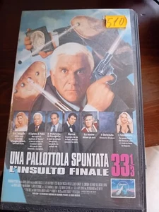 VHS UNA PALLOTTOLA SPUNTATA 33-1/3 L'INSULTO FINALE SPEDIZIONE FINO A 5 vhs EUR - Foto 1 di 2