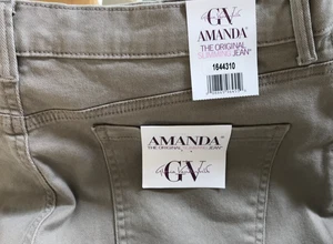 Gloria Vanderbilt Women's Amanda  Jeans Slimming Size 18 Short Tan Color NEW - Picture 1 of 10