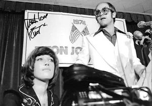 Music - Kiki Dee - Hand Signed A4 Photograph - COA - Picture 1 of 1