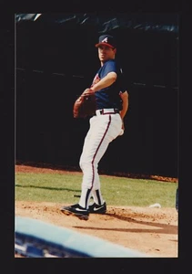 1995 Greg Maddux ATLANTA BRAVES UNSIGNIERT 4 x 6 ORIGINAL SCHNAPPSCHUSS FOTO #1 - Bild 1 von 1